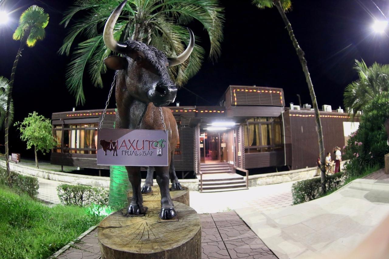 Hotel Continent Gagra Eksteriør billede